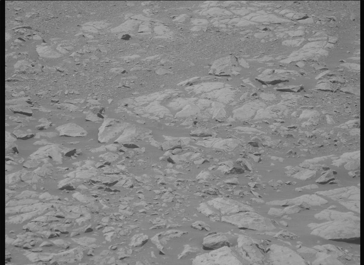 This image was taken by MCZ_LEFT onboard NASA's Mars rover Perseverance on Sol 1678