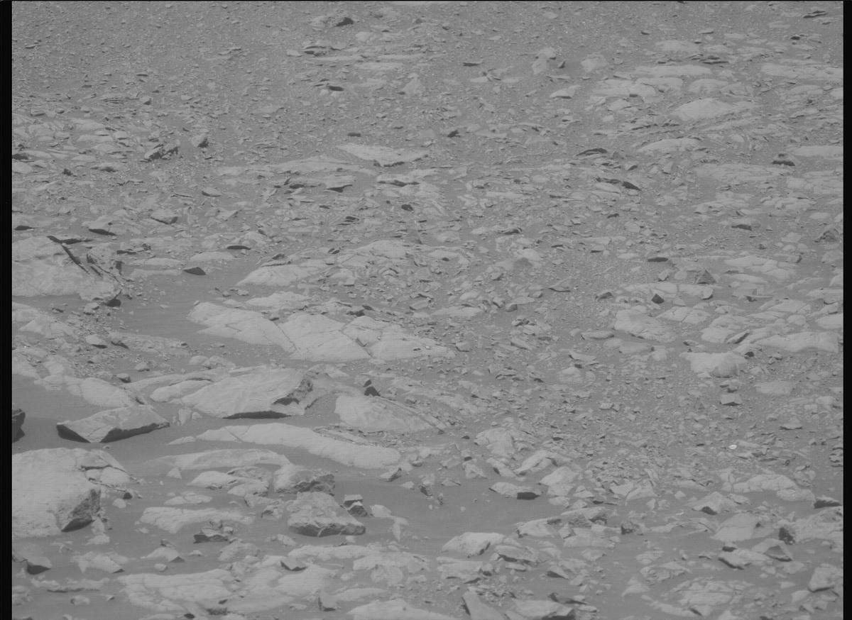 This image was taken by MCZ_LEFT onboard NASA's Mars rover Perseverance on Sol 1678