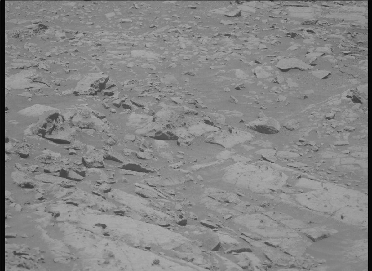 This image was taken by MCZ_LEFT onboard NASA's Mars rover Perseverance on Sol 1678