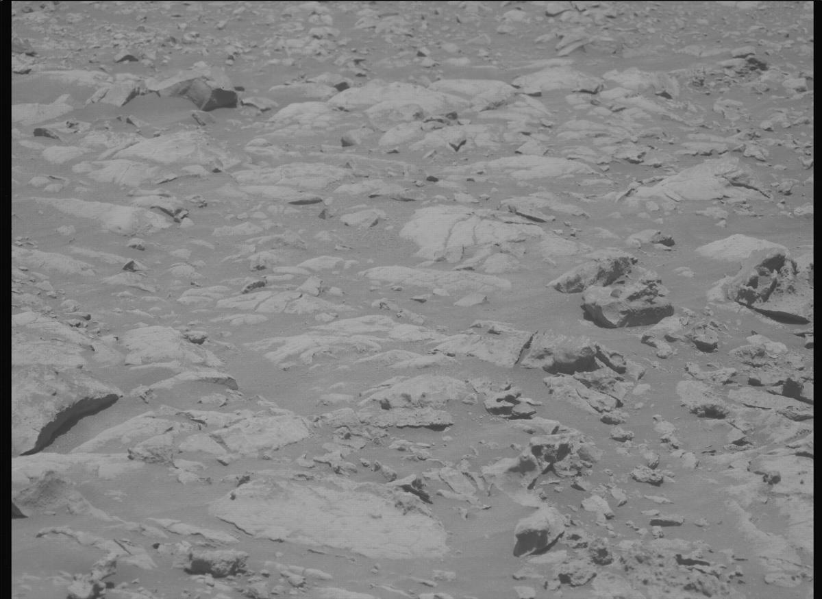 This image was taken by MCZ_LEFT onboard NASA's Mars rover Perseverance on Sol 1678