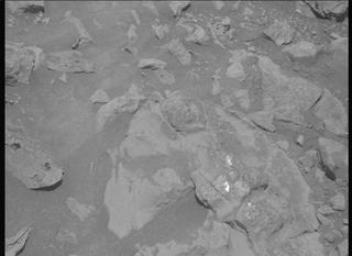 View image taken on Mars, Mars Perseverance Sol 1678: Left Mastcam-Z Camera
