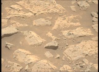 View image taken on Mars, Mars Perseverance Sol 1678: Left Mastcam-Z Camera