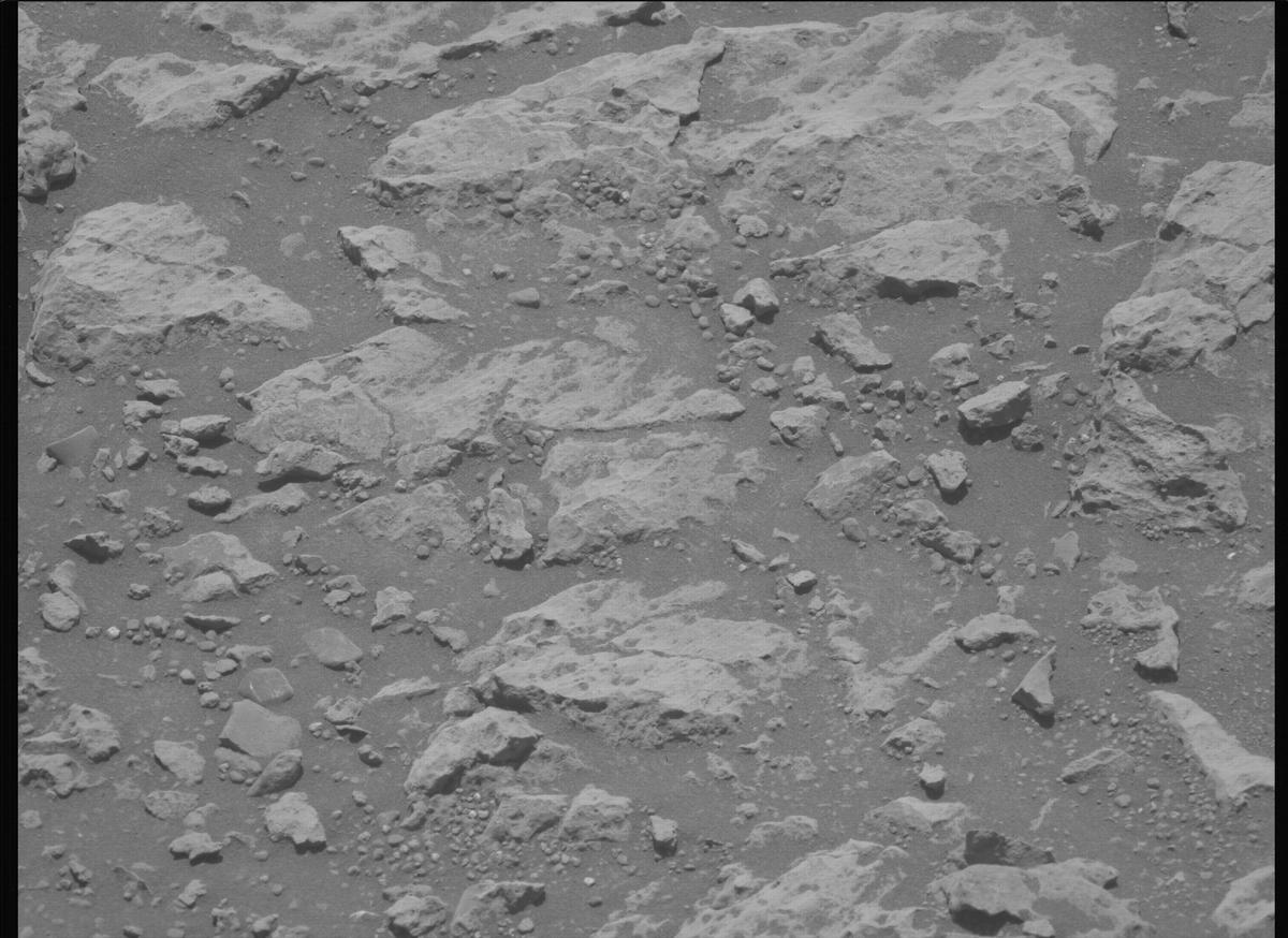 This image was taken by MCZ_LEFT onboard NASA's Mars rover Perseverance on Sol 1678