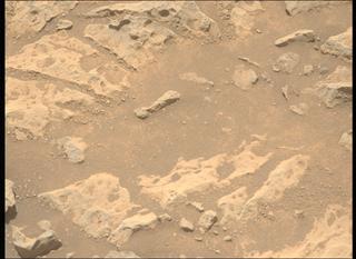 View image taken on Mars, Mars Perseverance Sol 1678: Left Mastcam-Z Camera