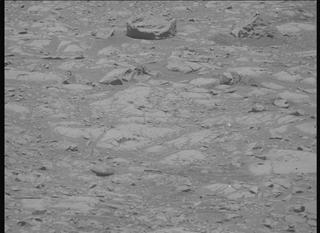 View image taken on Mars, Mars Perseverance Sol 1678: Right Mastcam-Z Camera