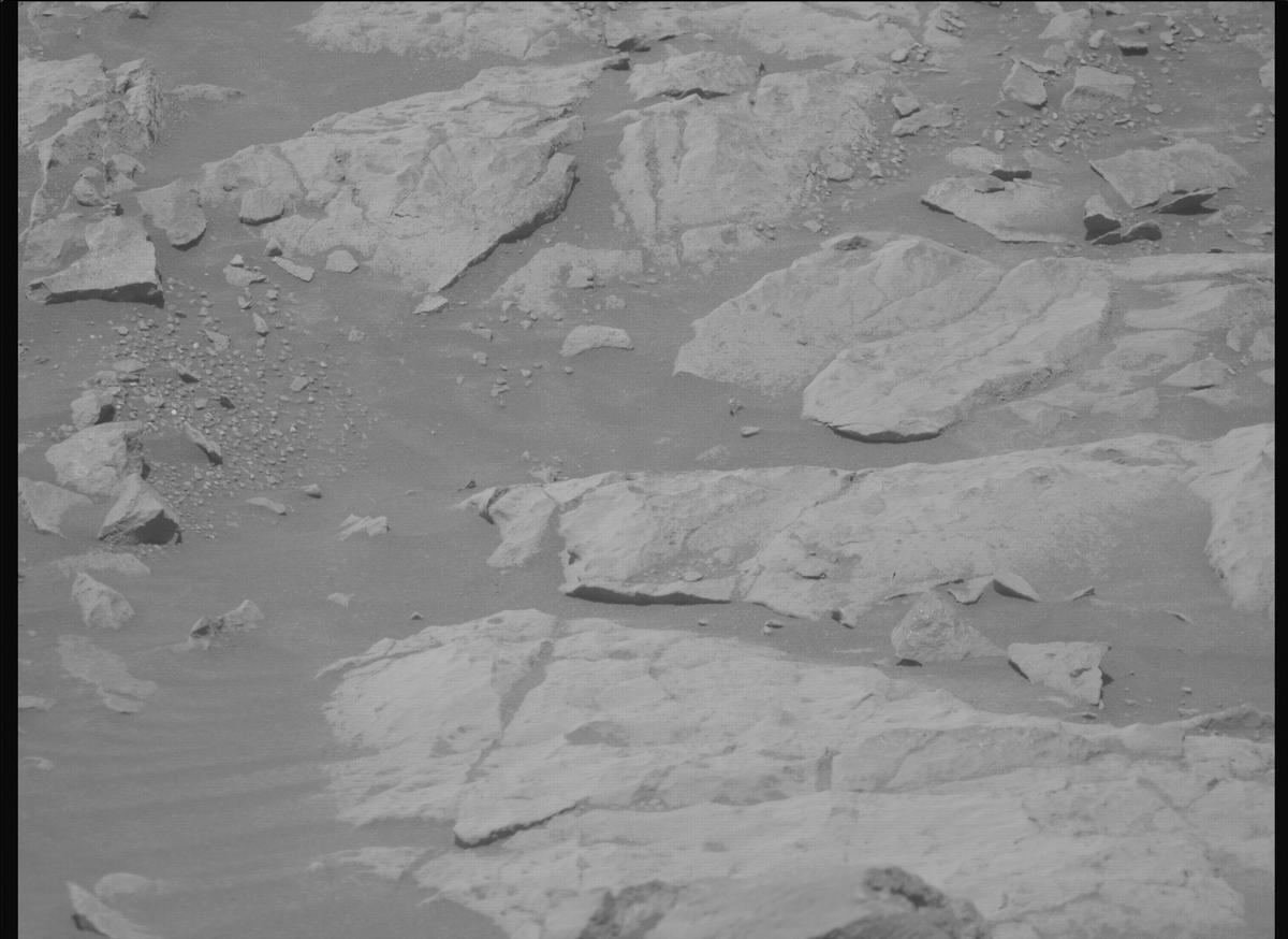 This image was taken by MCZ_RIGHT onboard NASA's Mars rover Perseverance on Sol 1678
