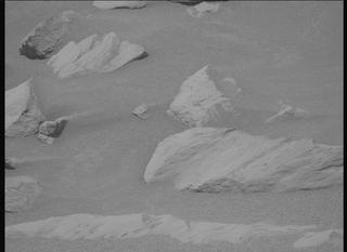 View image taken on Mars, Mars Perseverance Sol 1678: Right Mastcam-Z Camera