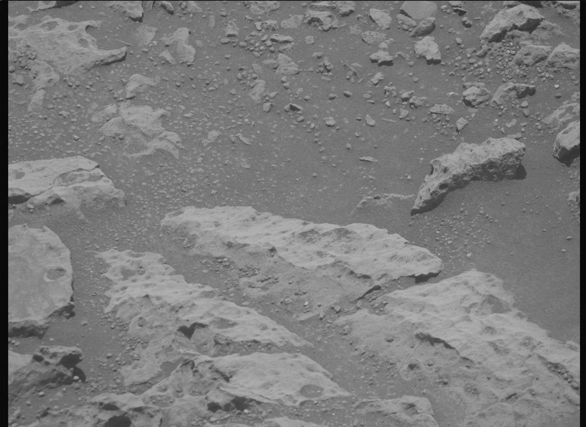This image was taken by MCZ_RIGHT onboard NASA's Mars rover Perseverance on Sol 1678