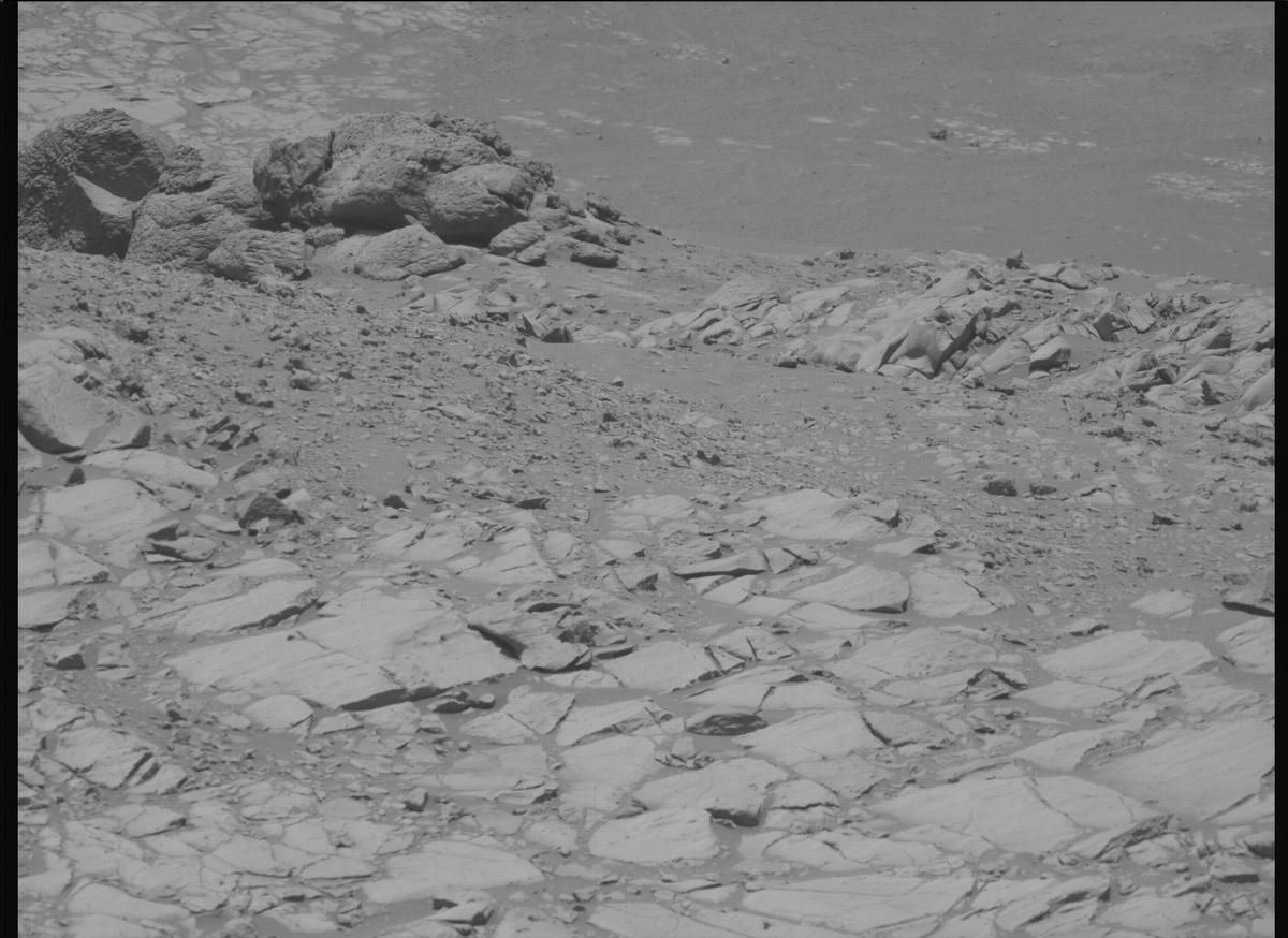 This image was taken by MCZ_LEFT onboard NASA's Mars rover Perseverance on Sol 1681