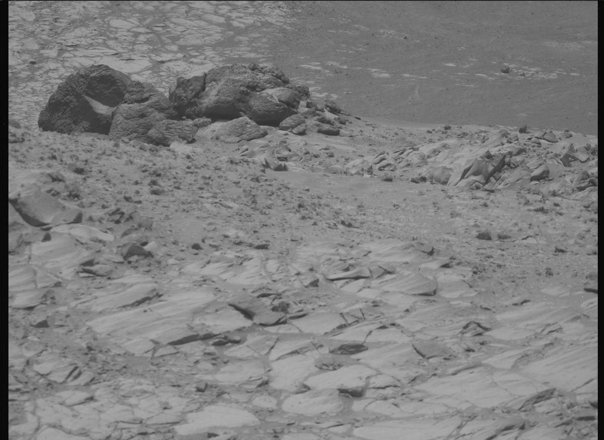This image was taken by MCZ_RIGHT onboard NASA's Mars rover Perseverance on Sol 1681