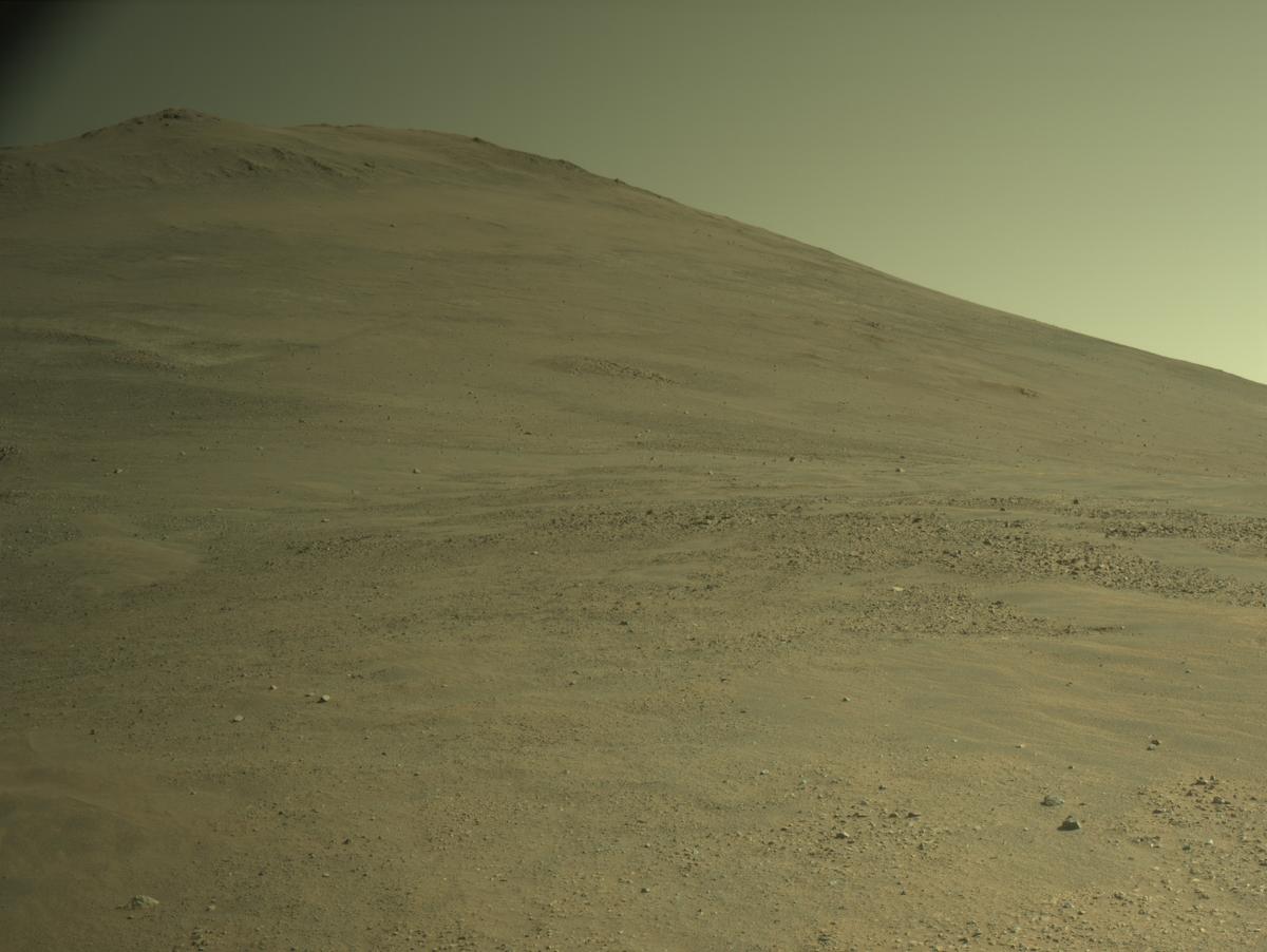 This image was taken by NAVCAM_RIGHT onboard NASA's Mars rover Perseverance on Sol 1686
