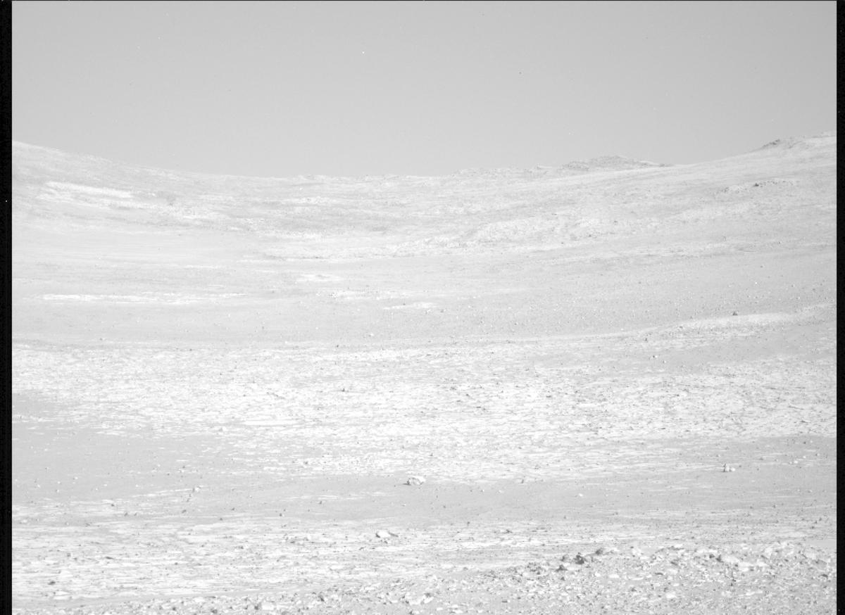 This image was taken by MCZ_LEFT onboard NASA's Mars rover Perseverance on Sol 1686