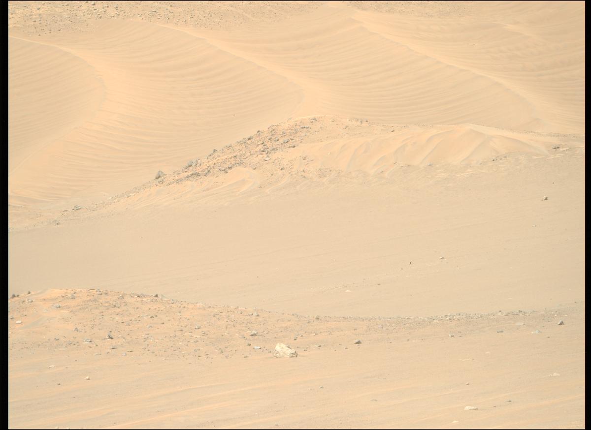 This image was taken by MCZ_RIGHT onboard NASA's Mars rover Perseverance on Sol 1688
