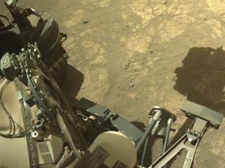 View image taken on Mars, Mars Perseverance Sol 1692: Right Navigation Camera (Navcam)