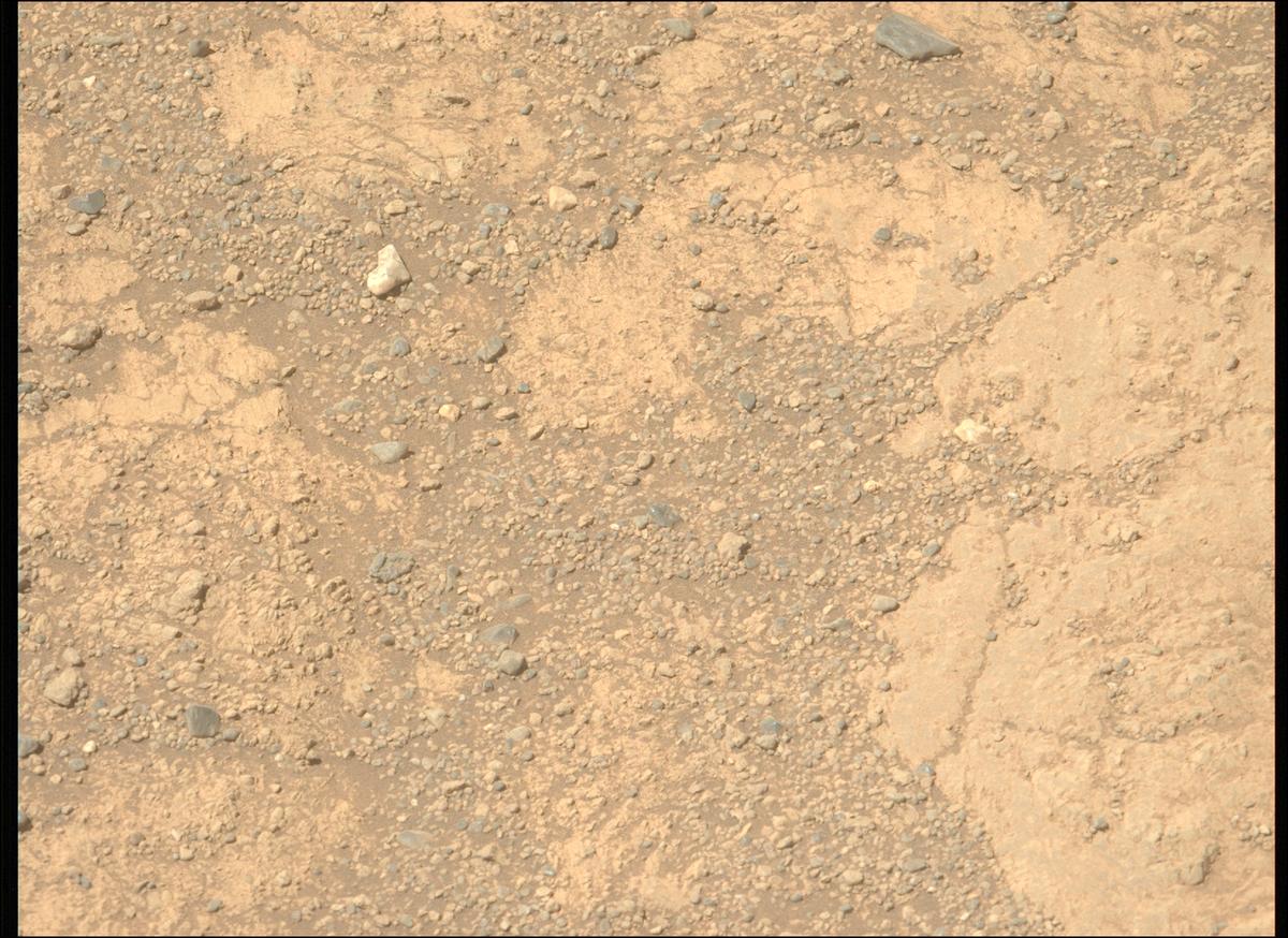 This image was taken by MCZ_LEFT onboard NASA's Mars rover Perseverance on Sol 1692