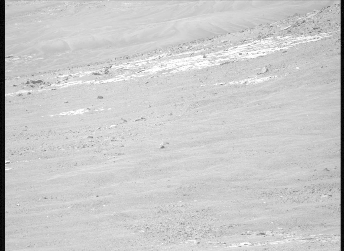 This image was taken by MCZ_LEFT onboard NASA's Mars rover Perseverance on Sol 1692