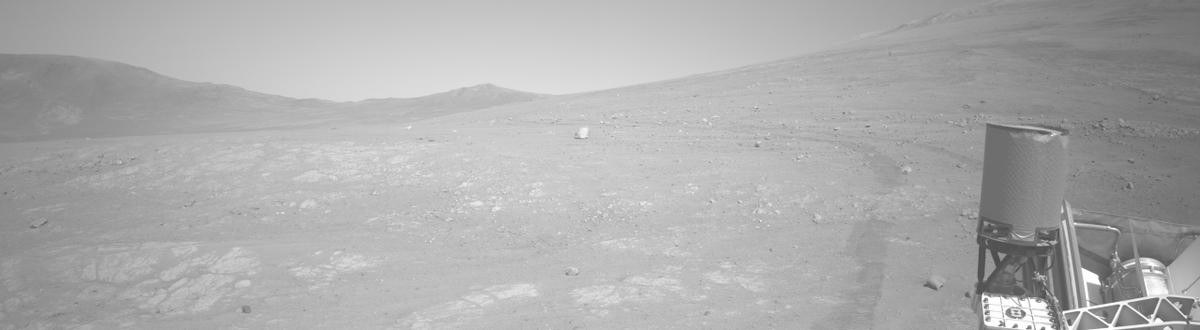 This image was taken by NAVCAM_LEFT onboard NASA's Mars rover Perseverance on Sol 1697