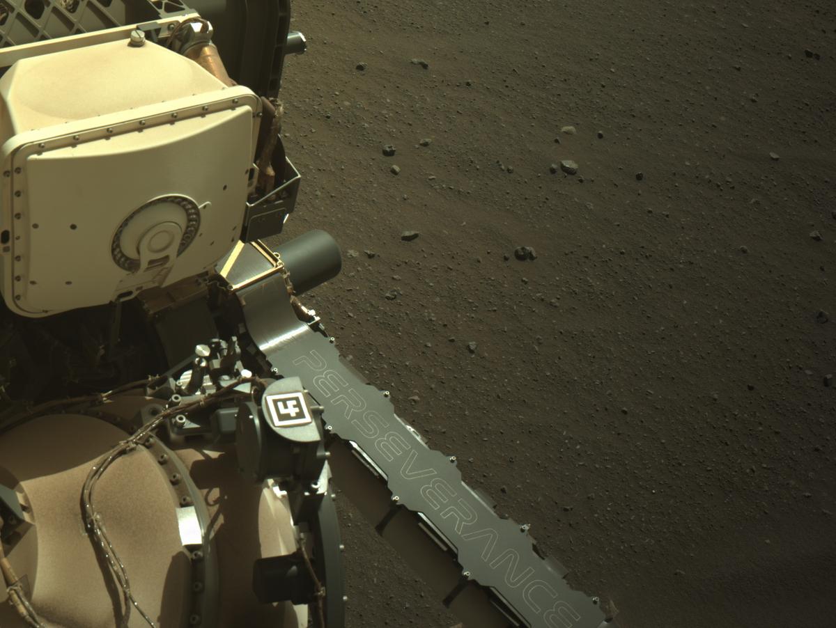 This image was taken by NAVCAM_LEFT onboard NASA's Mars rover Perseverance on Sol 1701