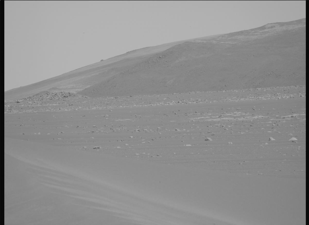 This image was taken by MCZ_LEFT onboard NASA's Mars rover Perseverance on Sol 1704