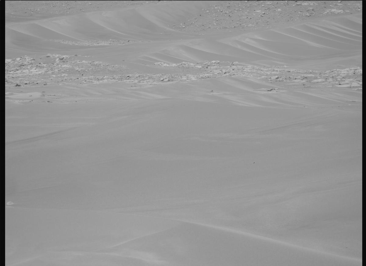 This image was taken by MCZ_RIGHT onboard NASA's Mars rover Perseverance on Sol 1704