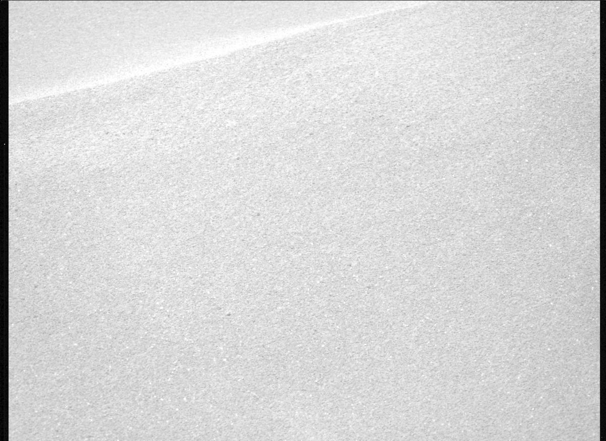 This image was taken by MCZ_LEFT onboard NASA's Mars rover Perseverance on Sol 1705