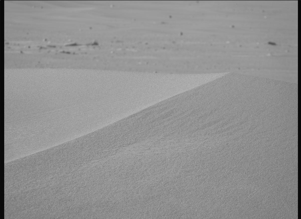 This image was taken by MCZ_RIGHT onboard NASA's Mars rover Perseverance on Sol 1705