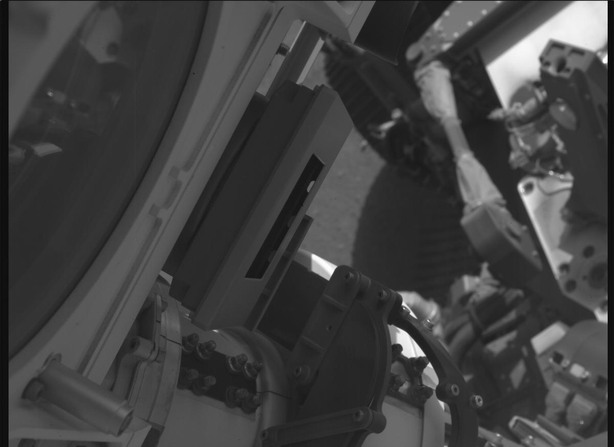 This image was taken by SHERLOC_WATSON onboard NASA's Mars rover Perseverance on Sol 1711