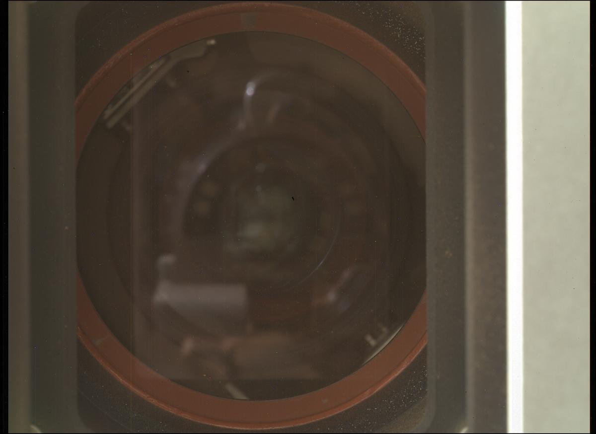 This image was taken by SHERLOC_WATSON onboard NASA's Mars rover Perseverance on Sol 1711