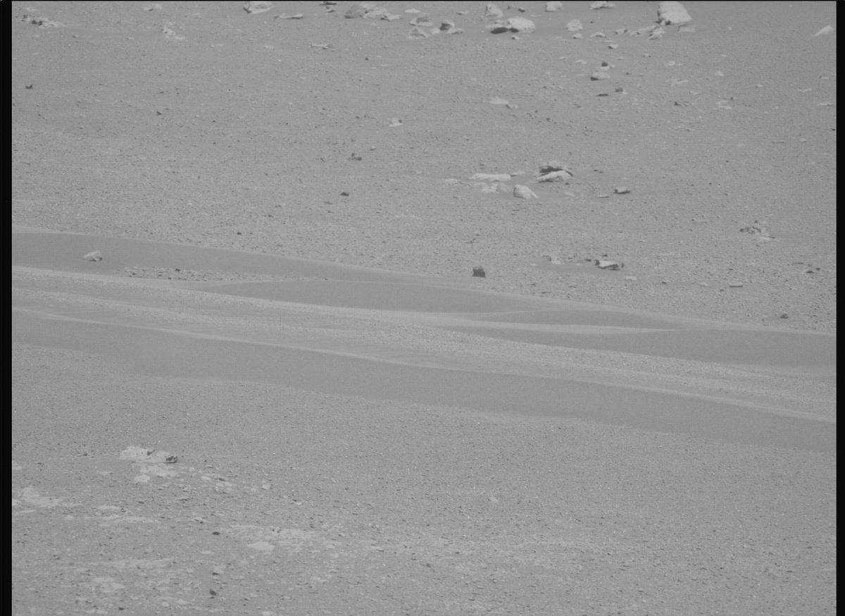 This image was taken by MCZ_LEFT onboard NASA's Mars rover Perseverance on Sol 1711
