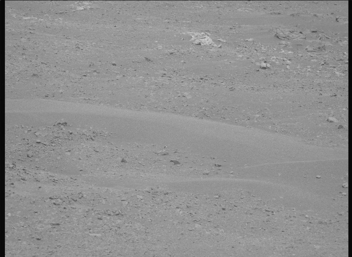 This image was taken by MCZ_LEFT onboard NASA's Mars rover Perseverance on Sol 1711