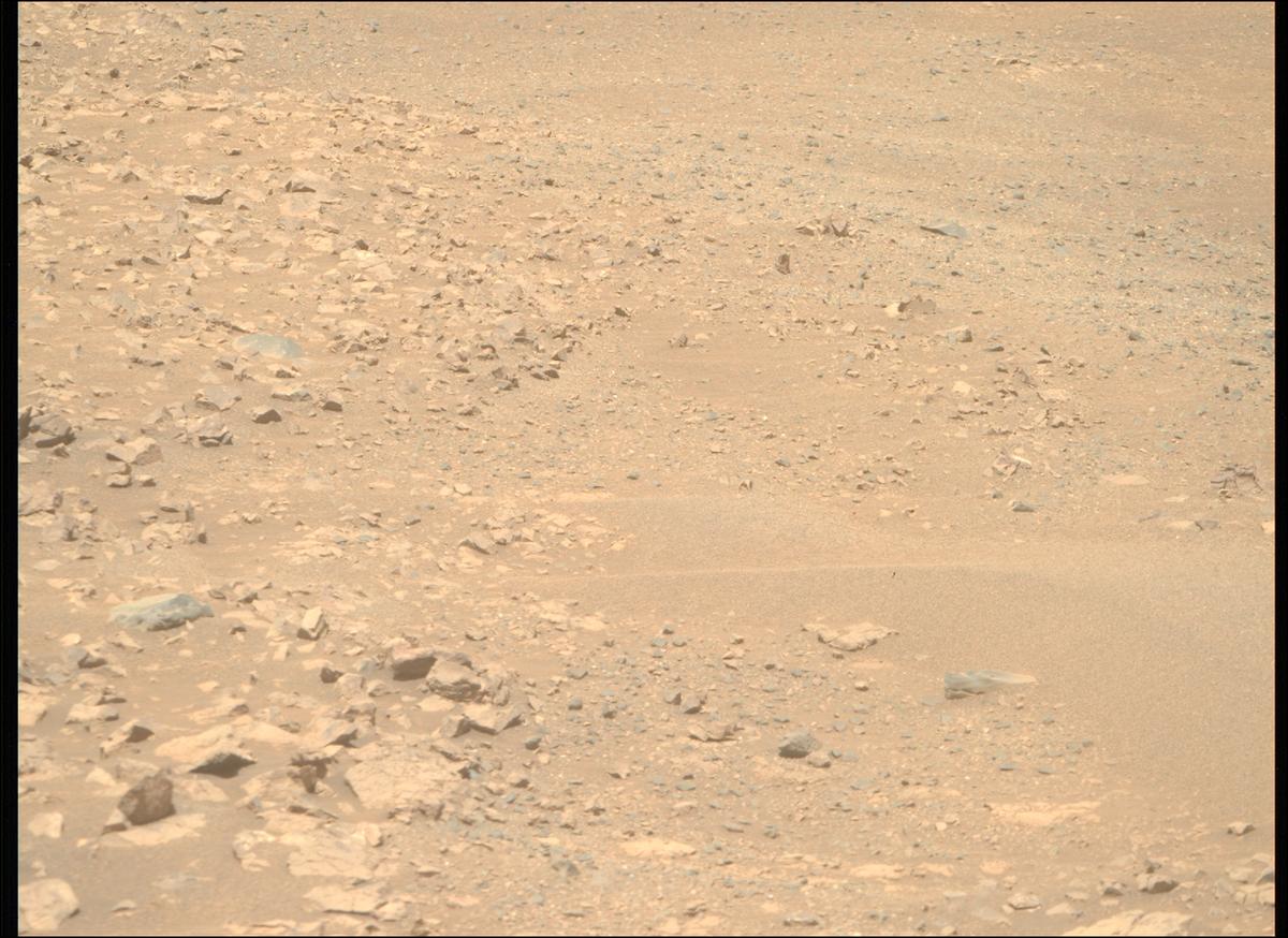 This image was taken by MCZ_RIGHT onboard NASA's Mars rover Perseverance on Sol 1711