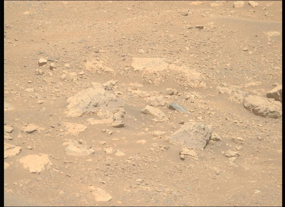 This image was taken by MCZ_RIGHT onboard NASA's Mars rover Perseverance on Sol 1711