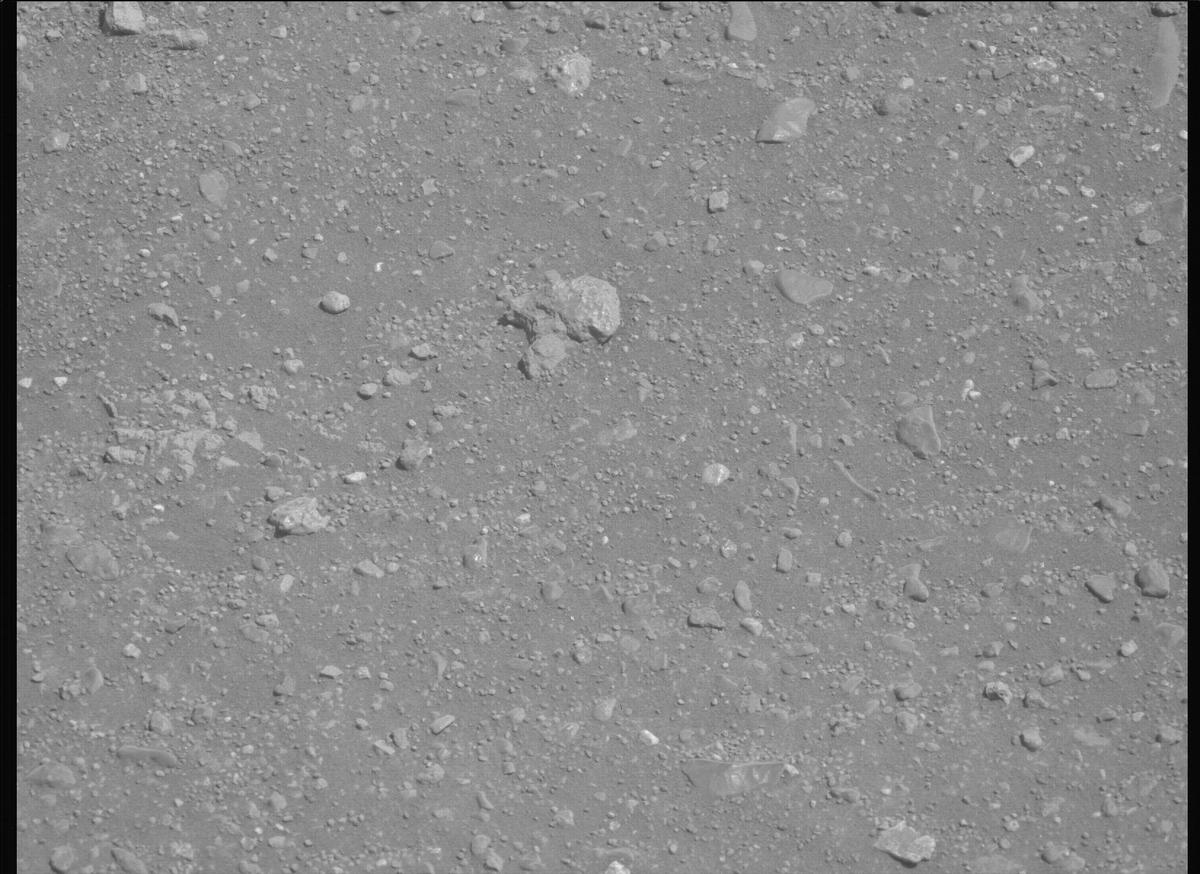 This image was taken by MCZ_LEFT onboard NASA's Mars rover Perseverance on Sol 1717
