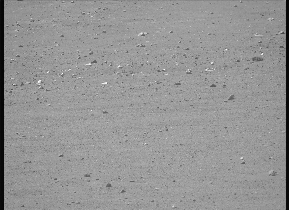 This image was taken by MCZ_LEFT onboard NASA's Mars rover Perseverance on Sol 1717