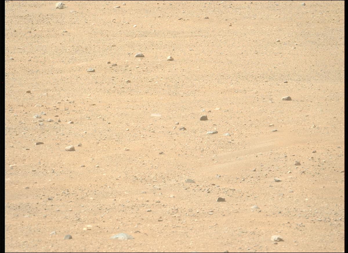 This image was taken by MCZ_LEFT onboard NASA's Mars rover Perseverance on Sol 1717