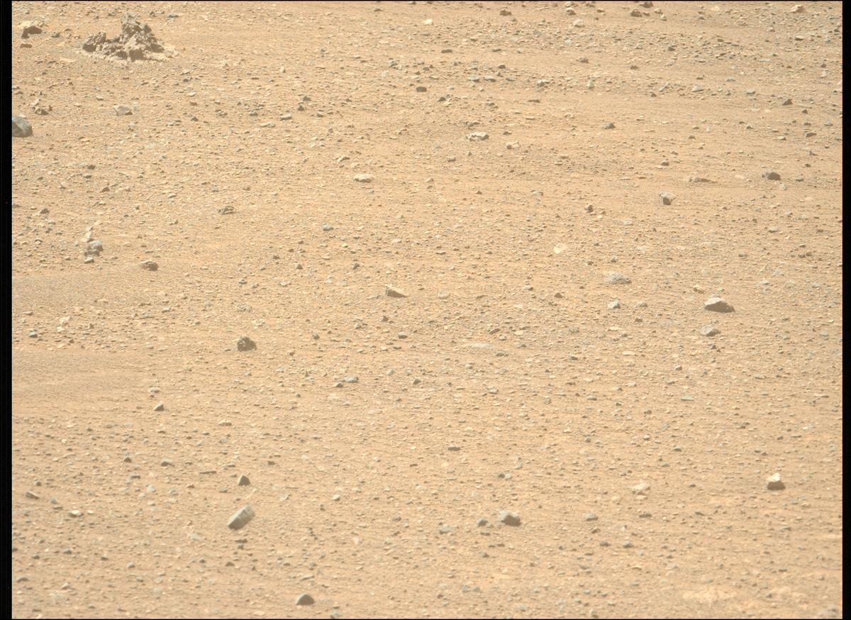 This image was taken by MCZ_LEFT onboard NASA's Mars rover Perseverance on Sol 1717