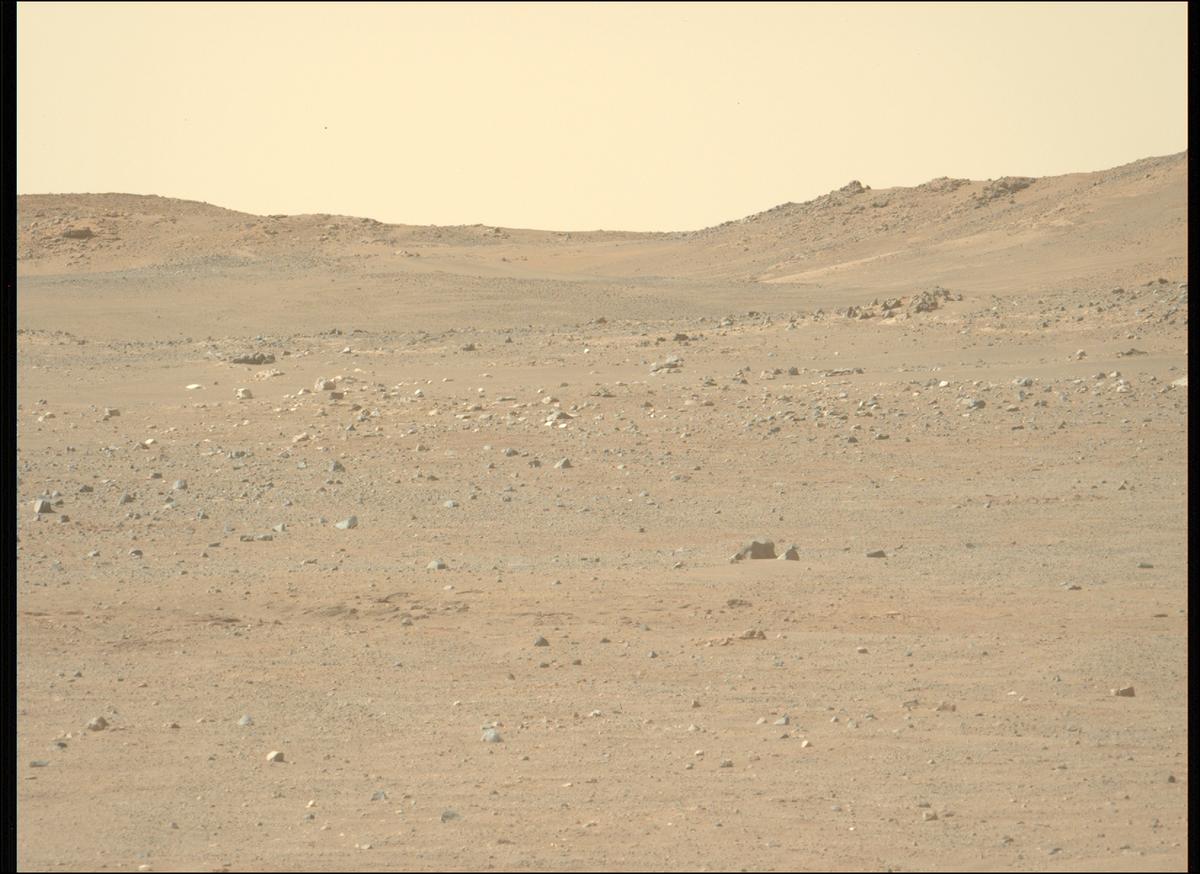 This image was taken by MCZ_LEFT onboard NASA's Mars rover Perseverance on Sol 1717