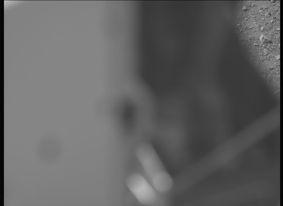 This image was taken by MCZ_LEFT onboard NASA's Mars rover Perseverance on Sol 1717