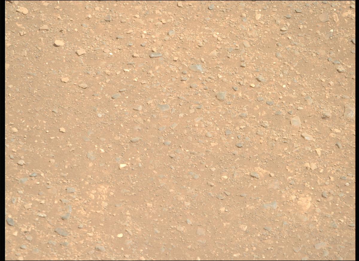 This image was taken by MCZ_RIGHT onboard NASA's Mars rover Perseverance on Sol 1717