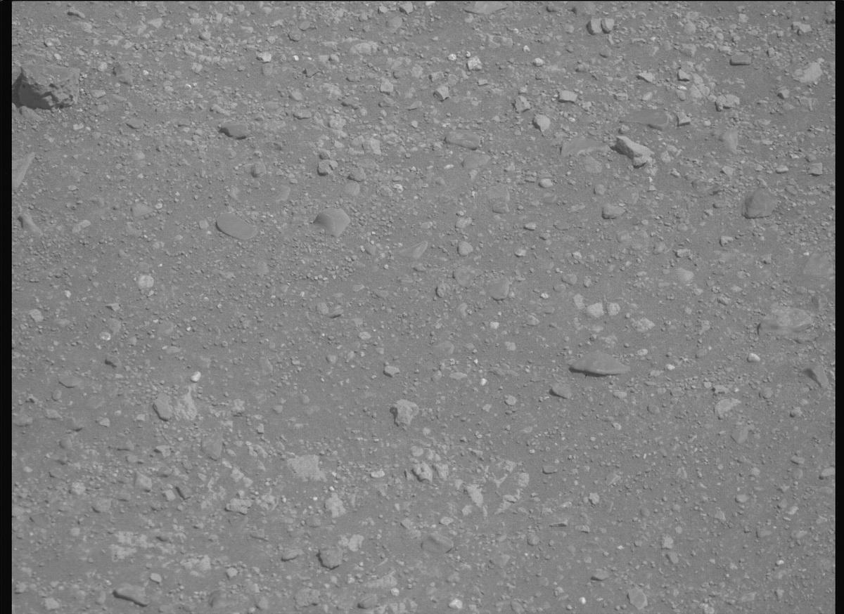This image was taken by MCZ_RIGHT onboard NASA's Mars rover Perseverance on Sol 1717