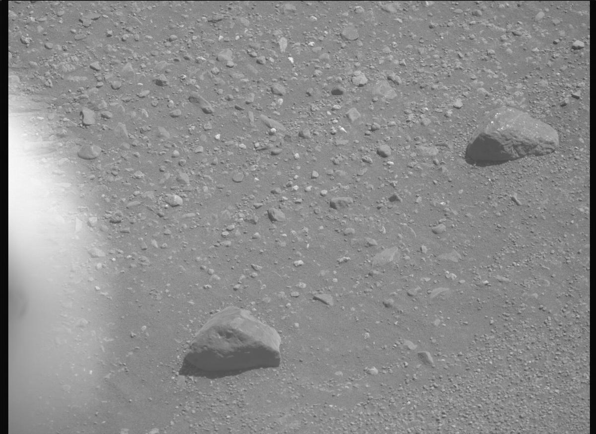 This image was taken by MCZ_RIGHT onboard NASA's Mars rover Perseverance on Sol 1717