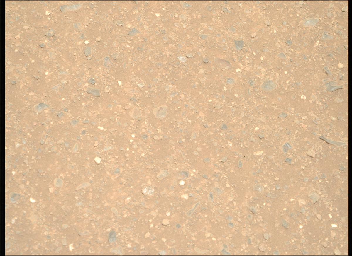 This image was taken by MCZ_RIGHT onboard NASA's Mars rover Perseverance on Sol 1717