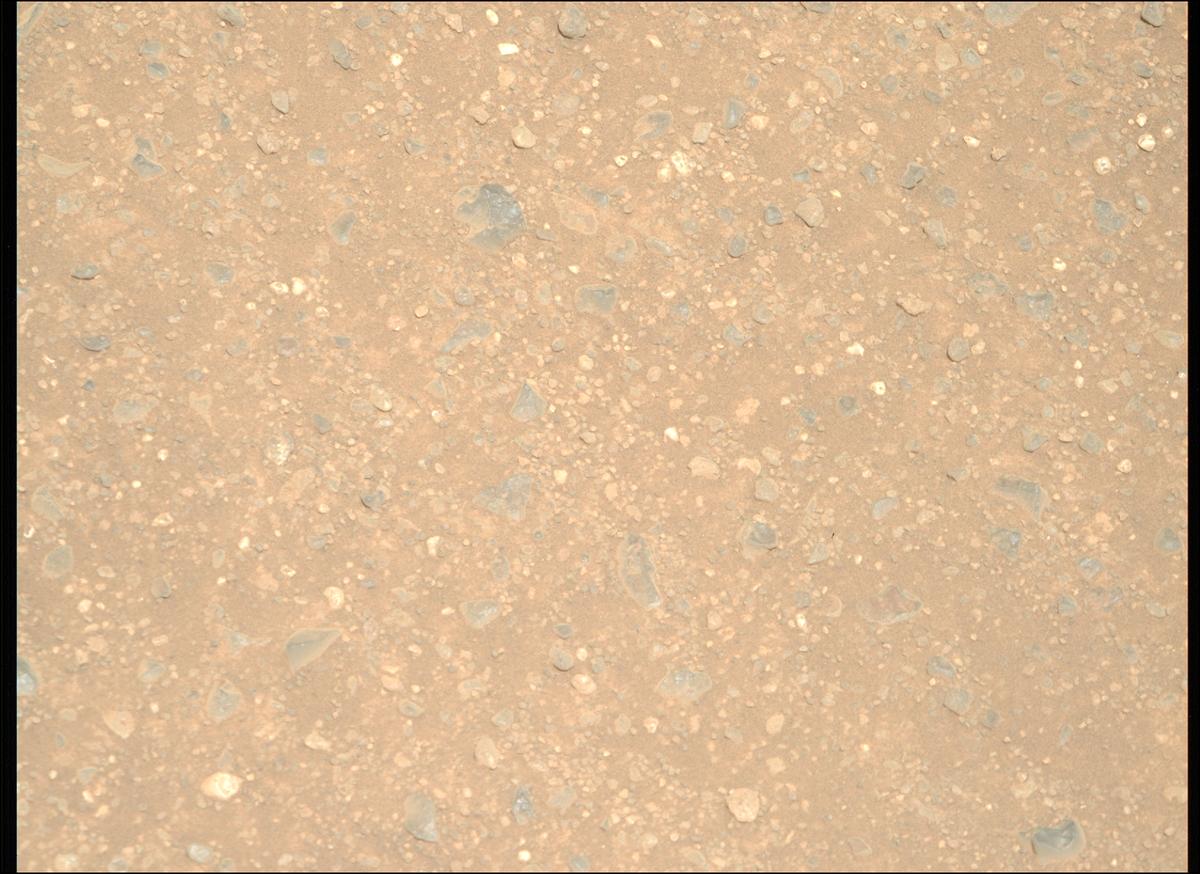 This image was taken by MCZ_RIGHT onboard NASA's Mars rover Perseverance on Sol 1717