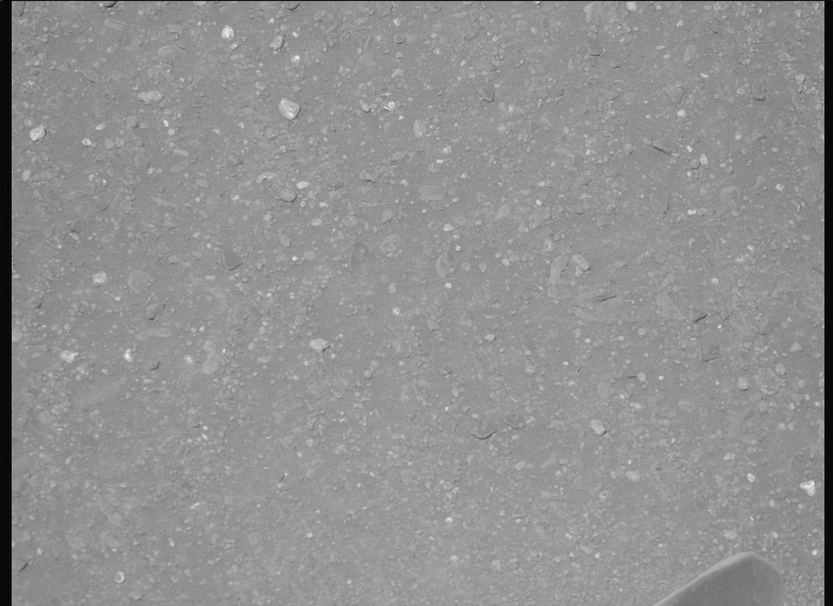 This image was taken by MCZ_RIGHT onboard NASA's Mars rover Perseverance on Sol 1717