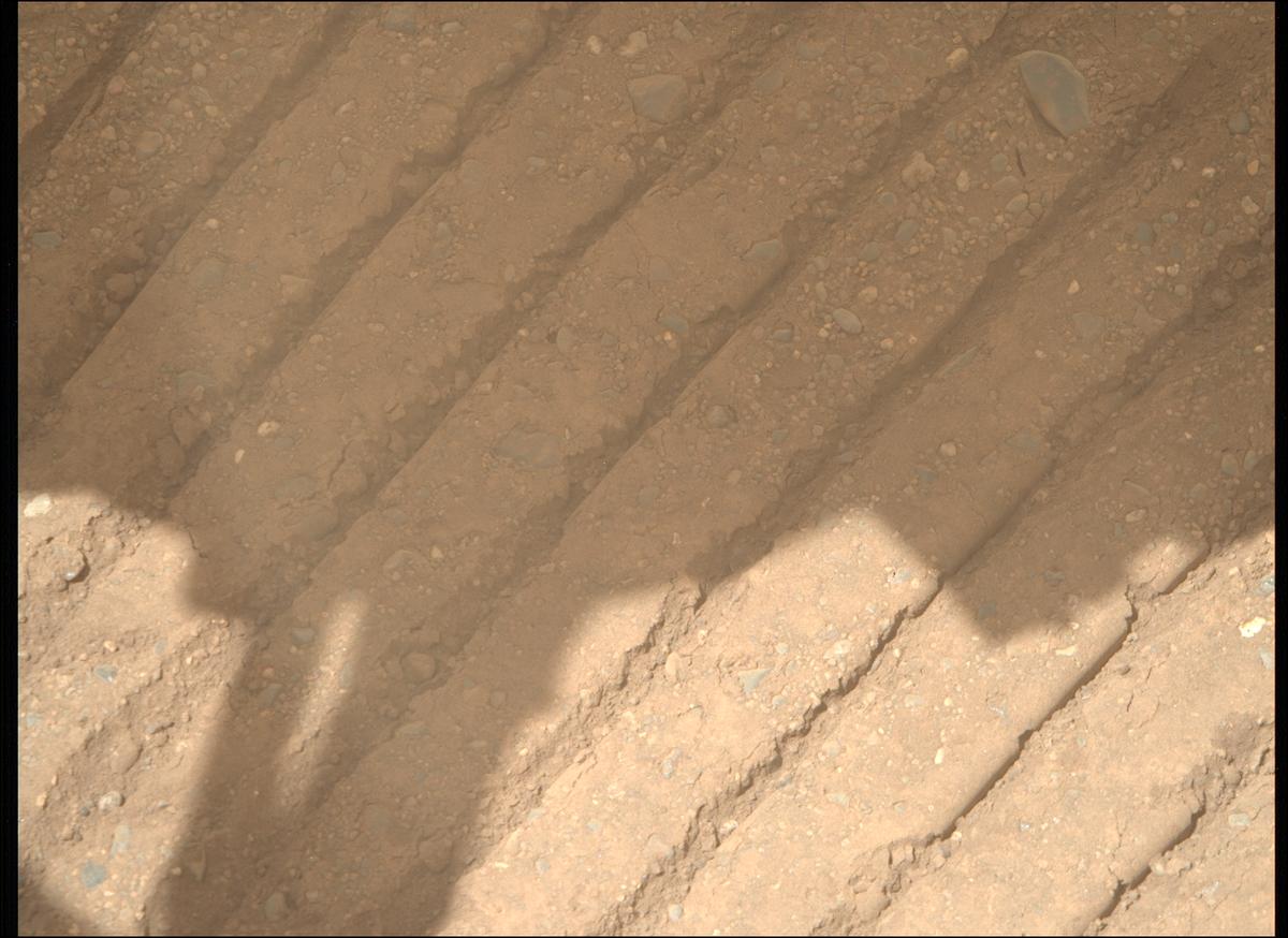 This image was taken by MCZ_RIGHT onboard NASA's Mars rover Perseverance on Sol 1717