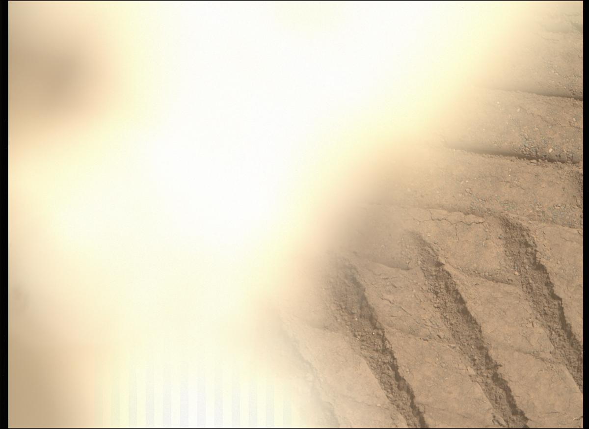 This image was taken by MCZ_RIGHT onboard NASA's Mars rover Perseverance on Sol 1717