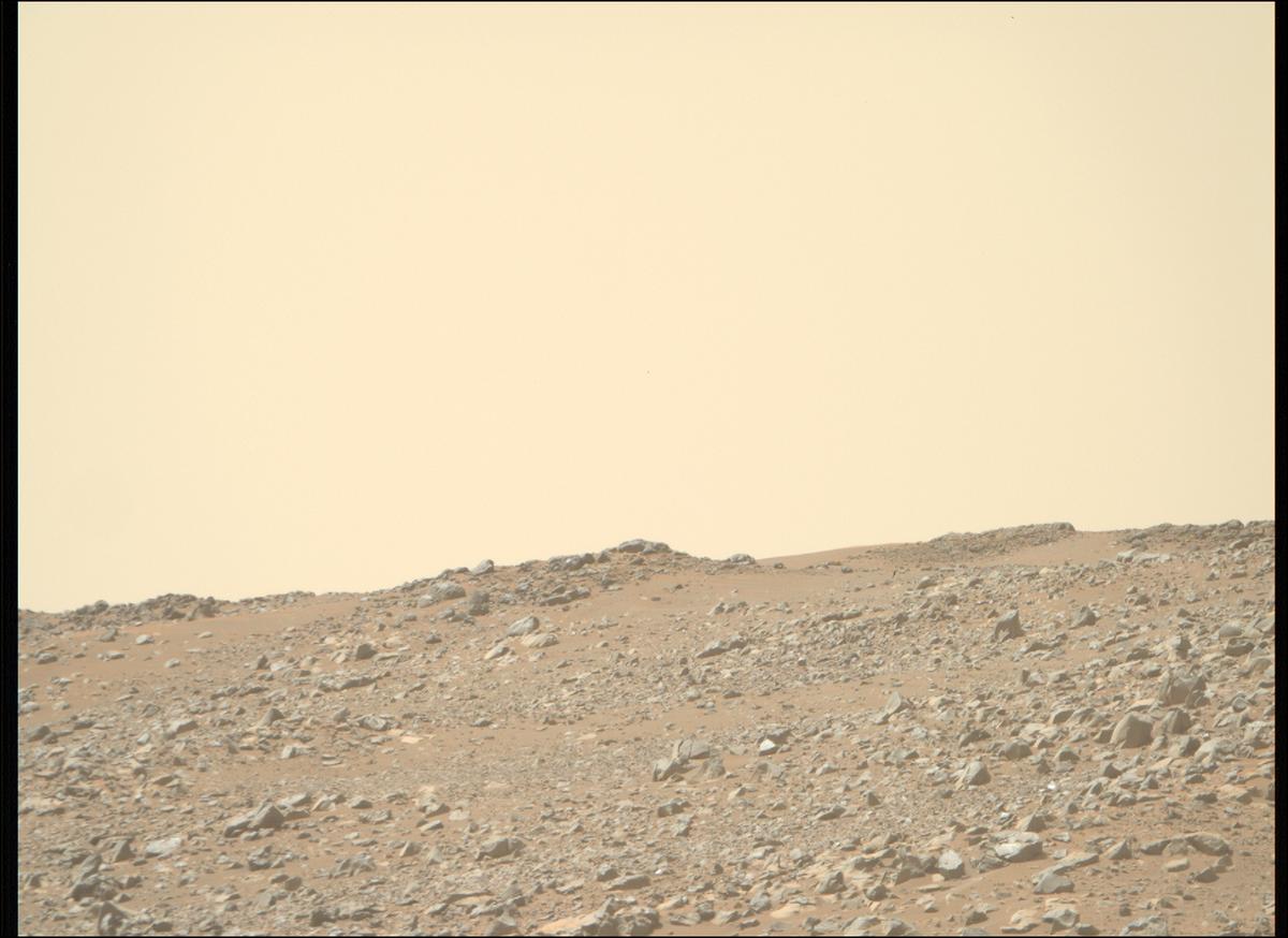 This image was taken by MCZ_RIGHT onboard NASA's Mars rover Perseverance on Sol 1717