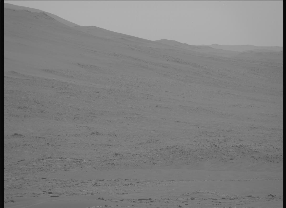 This image was taken by MCZ_RIGHT onboard NASA's Mars rover Perseverance on Sol 1717