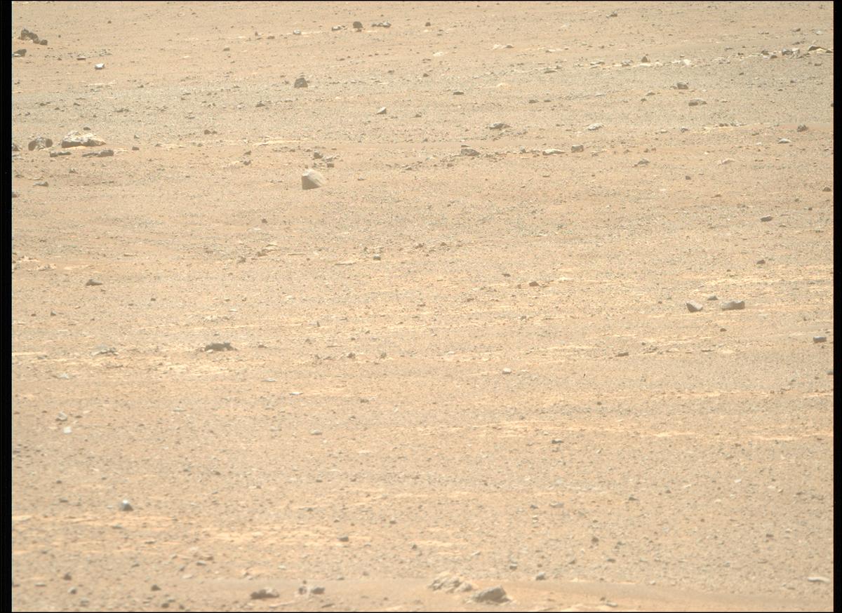 This image was taken by MCZ_RIGHT onboard NASA's Mars rover Perseverance on Sol 1717