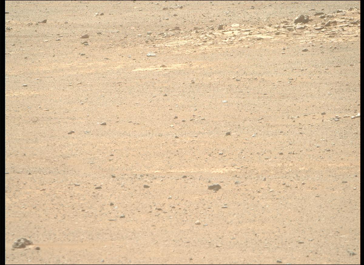 This image was taken by MCZ_RIGHT onboard NASA's Mars rover Perseverance on Sol 1717